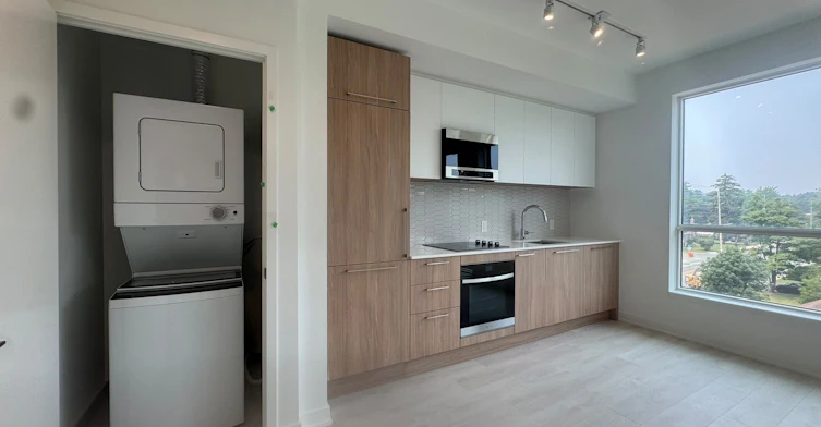 431-1381 Lakeshore Road E, Mississauga, ON, L5E 1G6 - 5