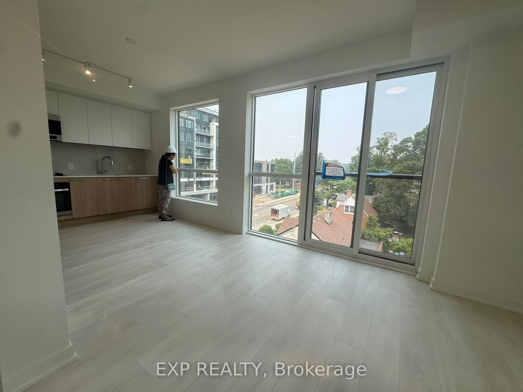 431-1381 Lakeshore Road E, Mississauga, ON, L5E 1G6 - 7