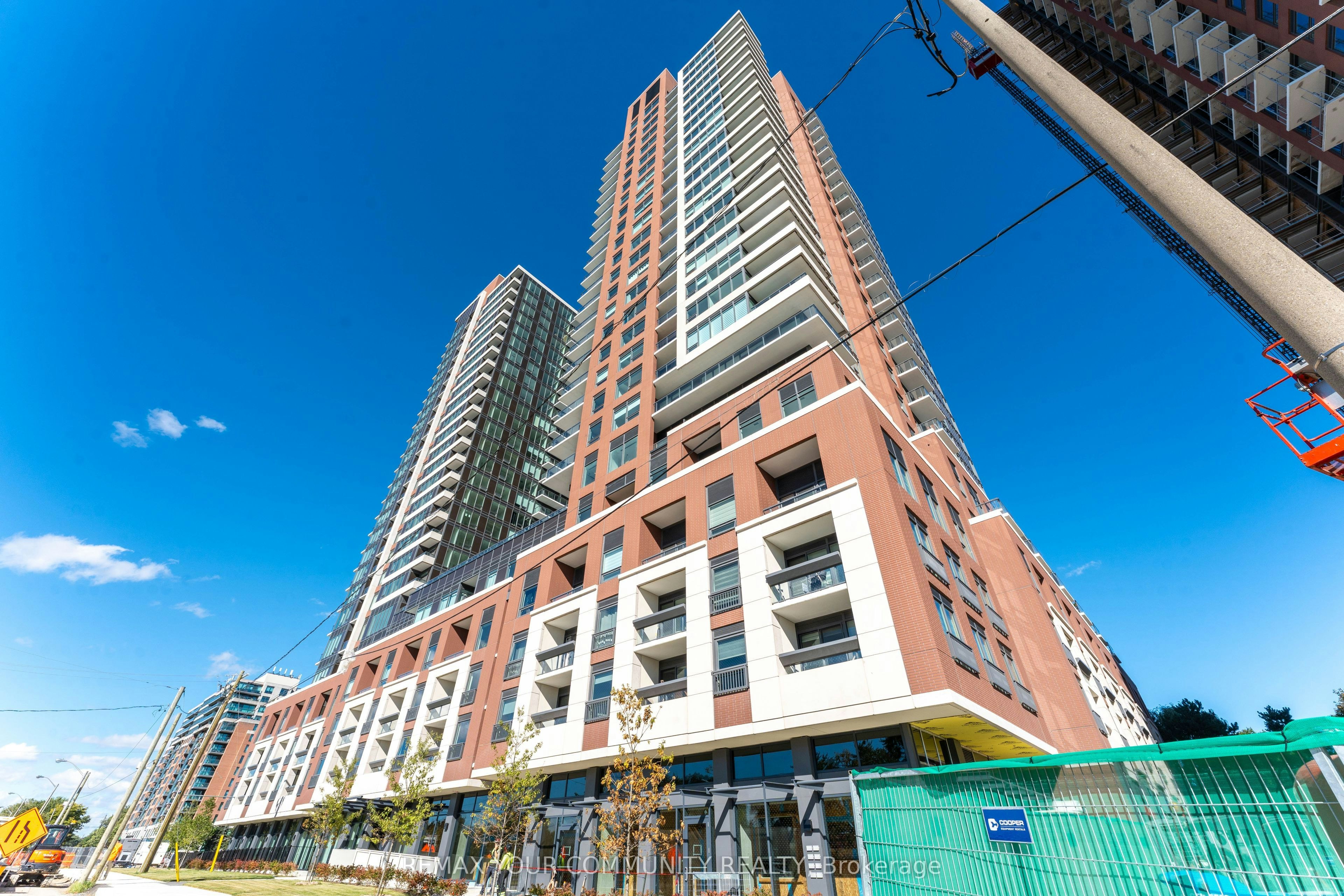 2114-4010 Eglinton Avenue W, Toronto, ON, M9A 0G5