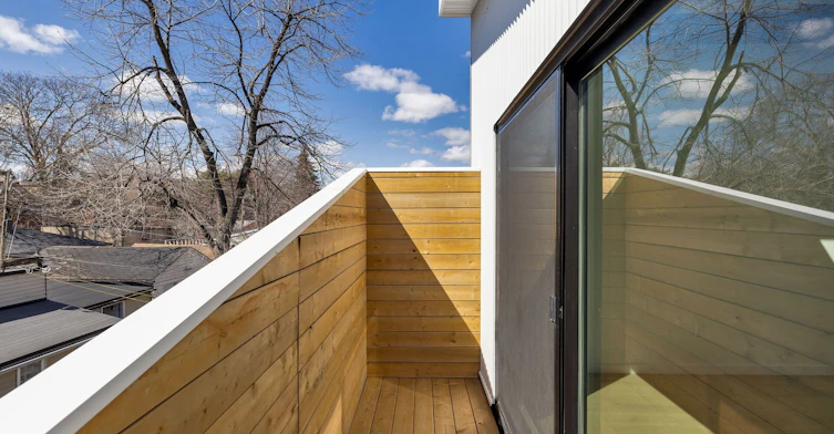 Upper-86 Lansdowne Avenue, Toronto, ON, M6K 2V9 - 21