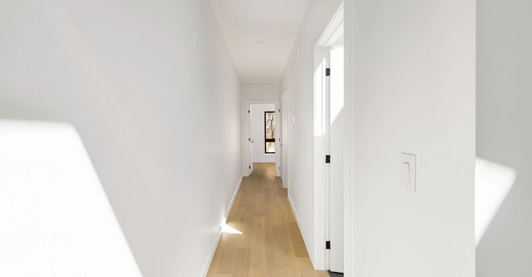 Upper-86 Lansdowne Avenue, Toronto, ON, M6K 2V9 - 12