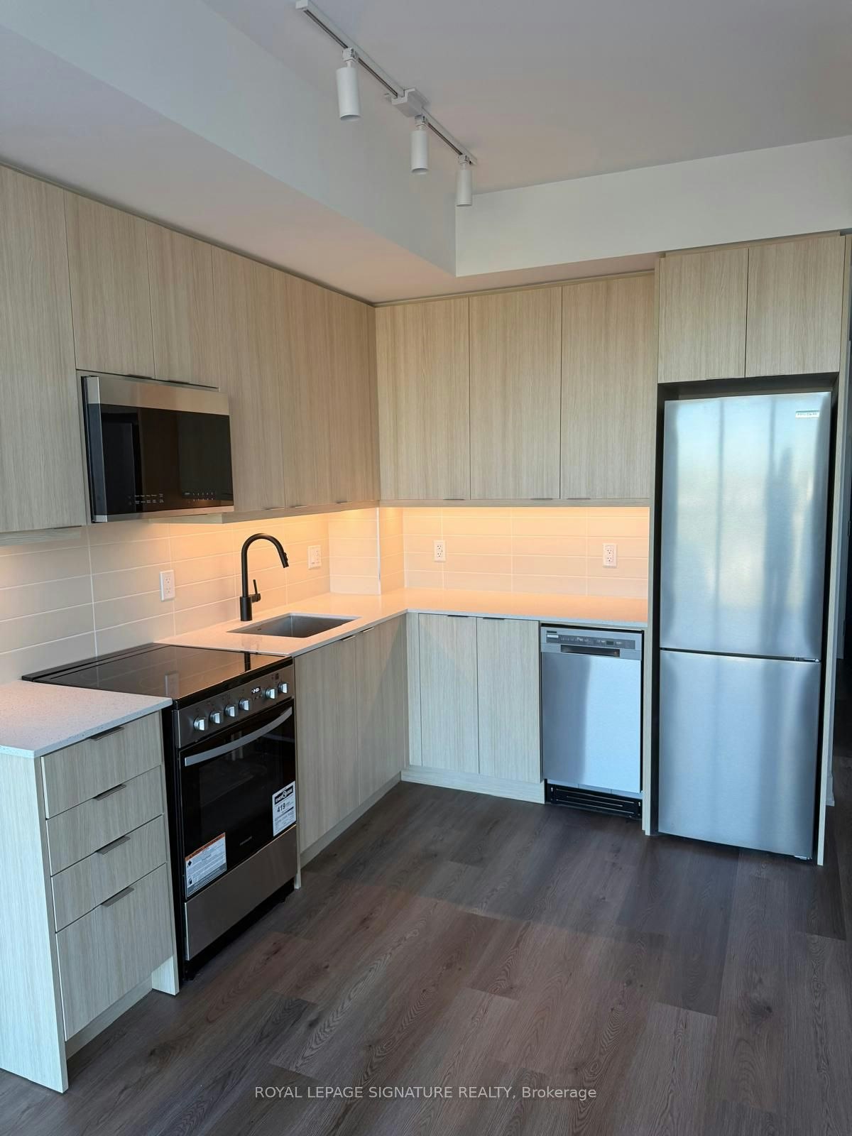 1203-125 Nipissing Road, Milton, ON, L9T 1R3 - 4