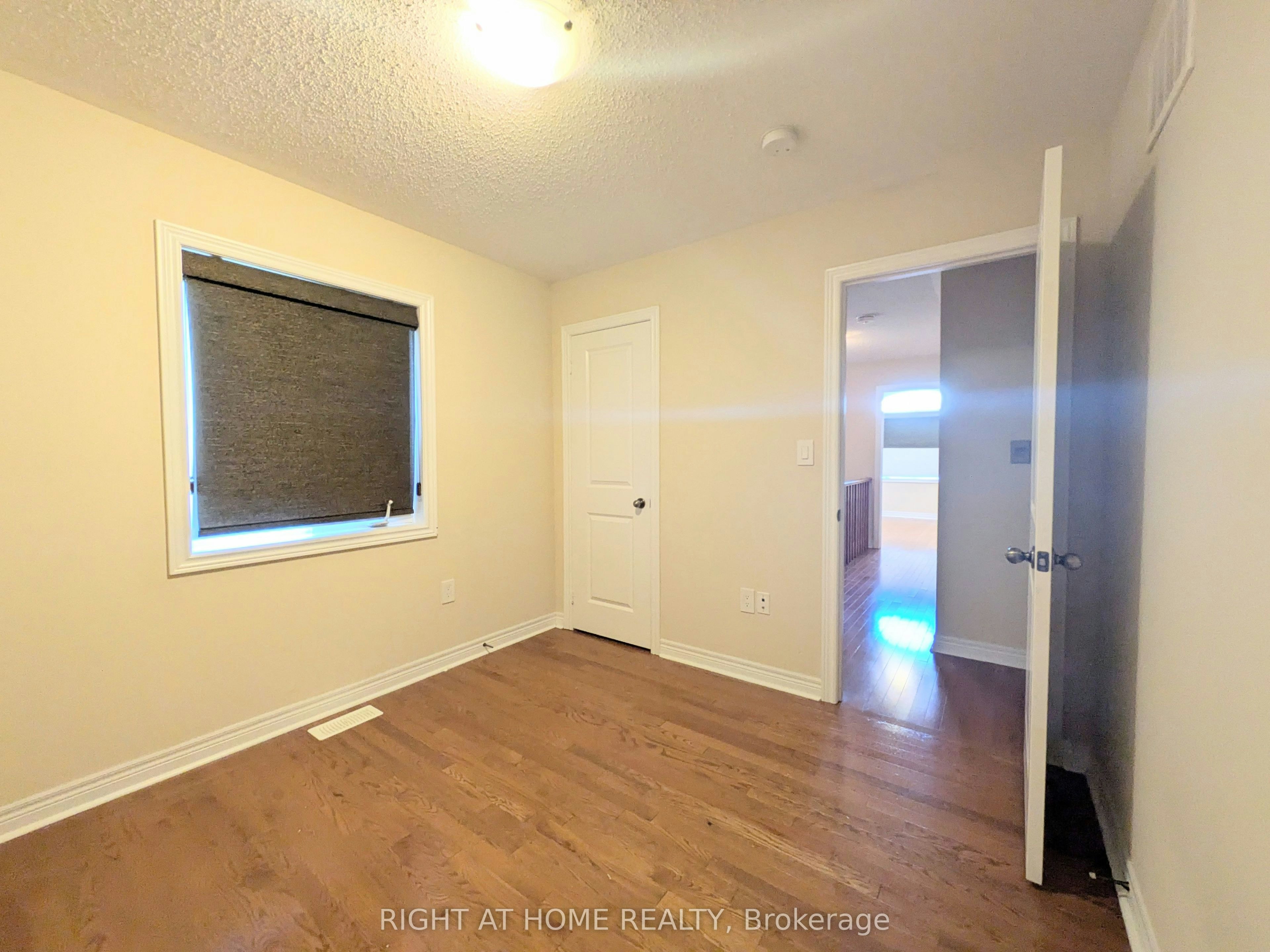 37 Biddens Square, Brampton, ON, L6P 0W4 - 11