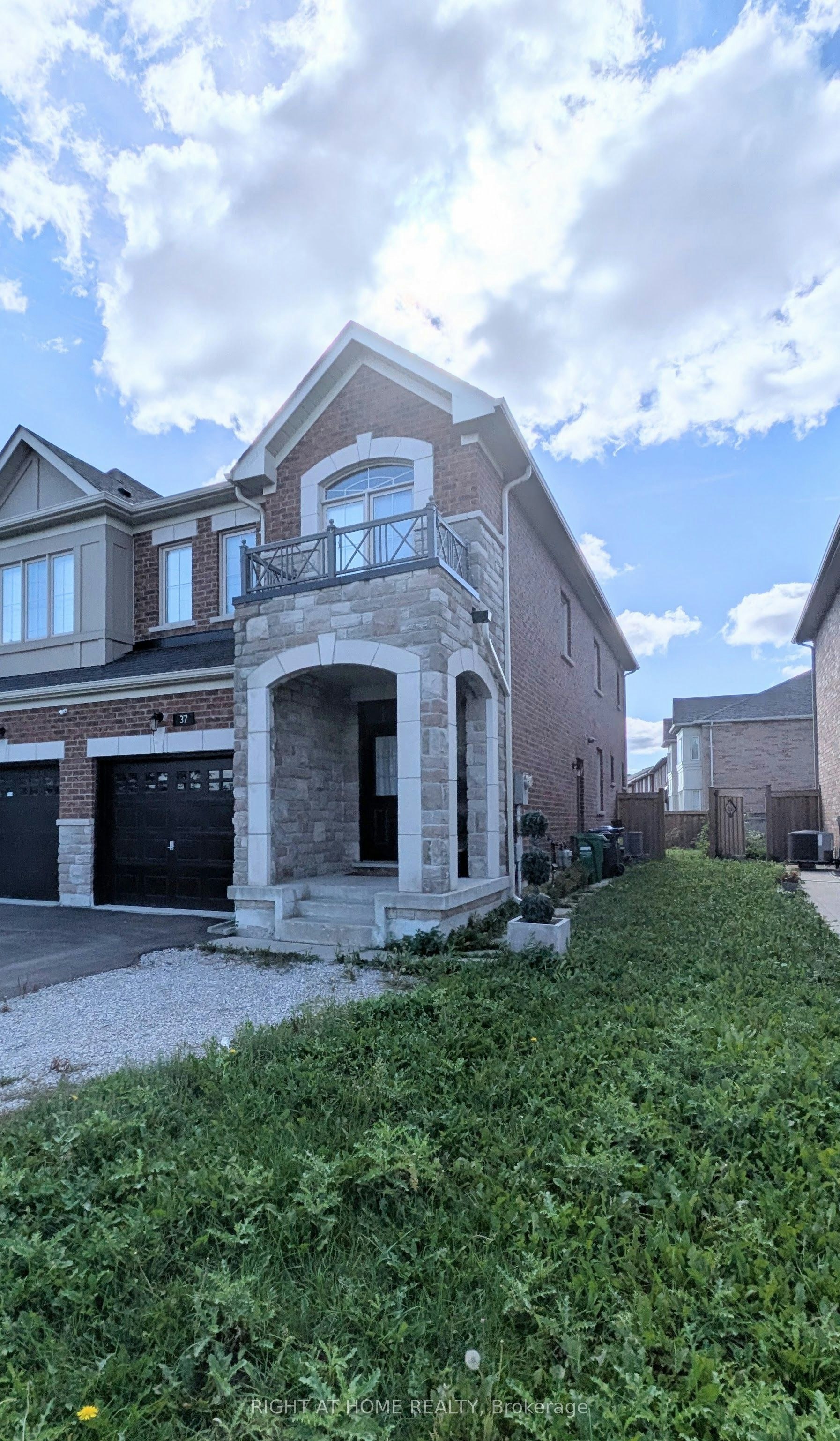 37 Biddens Square, Brampton, ON, L6P 0W4