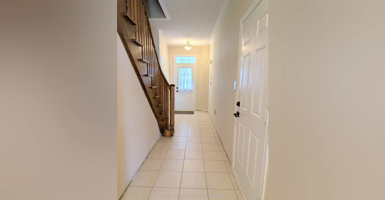 37 Biddens Square, Brampton, ON, L6P 0W4 - 3