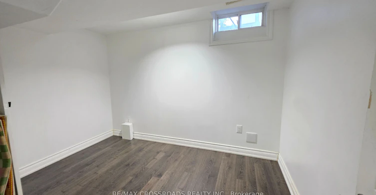3 Meadow Glade Road, Brampton, ON, L6R 1Z7 - 48