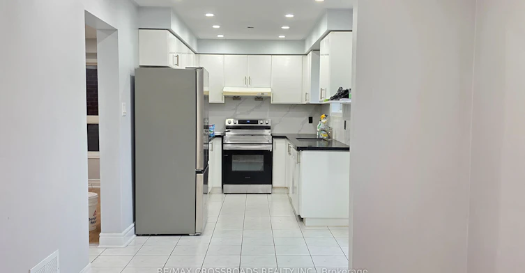 3 Meadow Glade Road, Brampton, ON, L6R 1Z7 - 22