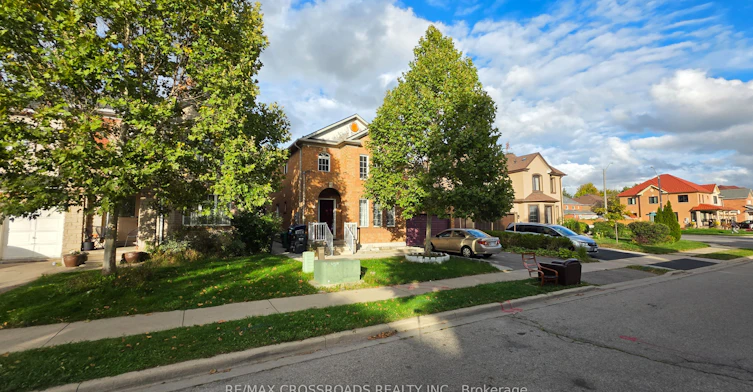 3 Meadow Glade Road, Brampton, ON, L6R 1Z7 - 6