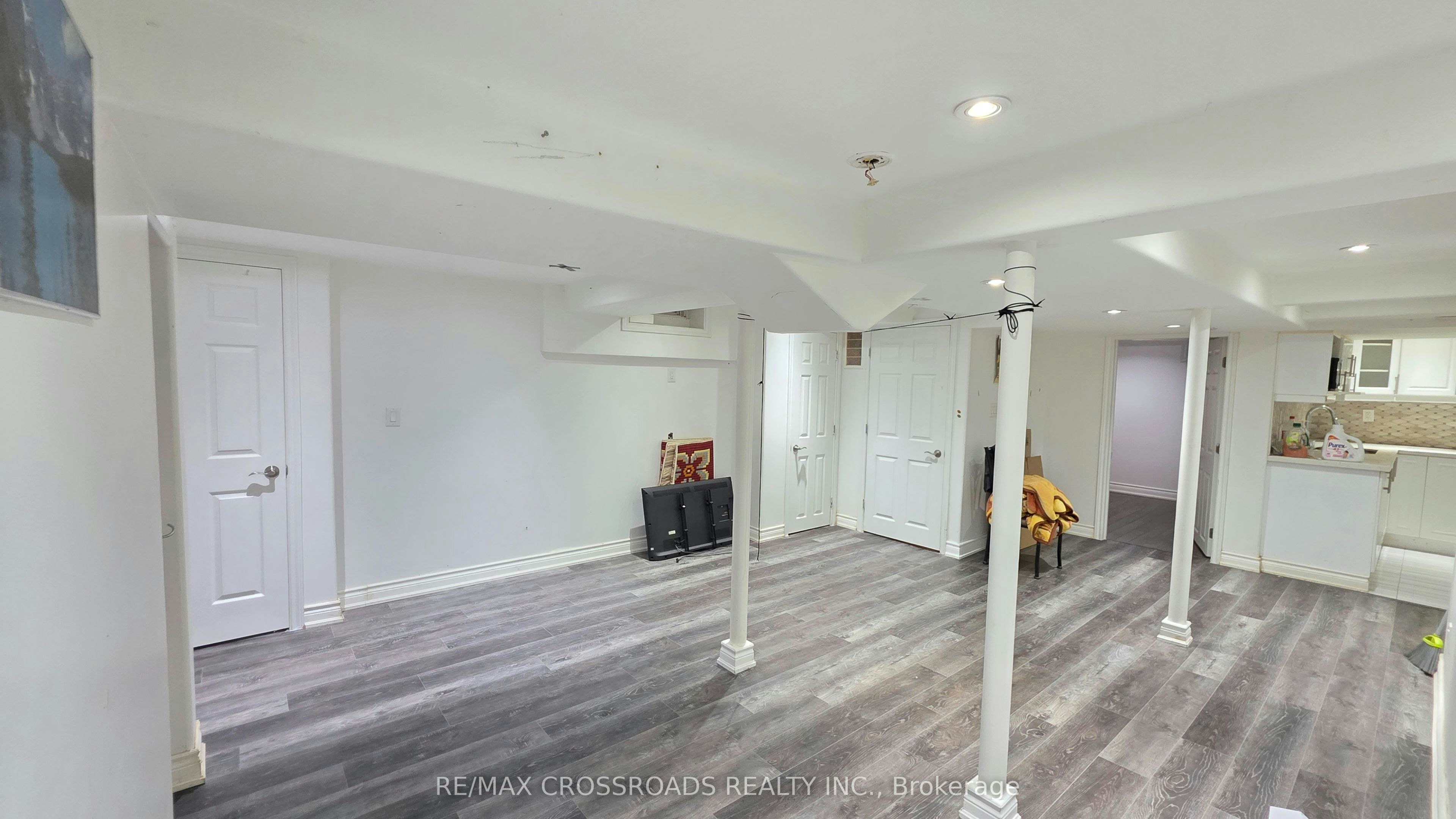 3 Meadow Glade Road, Brampton, ON, L6R 1Z7 - 46