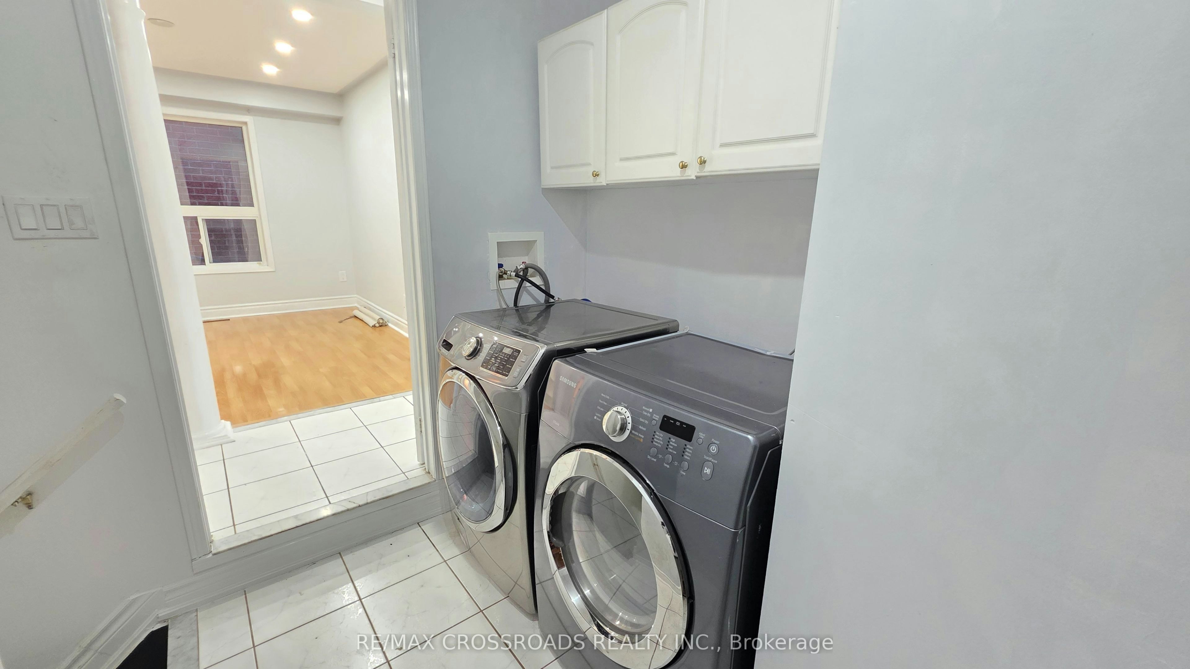 3 Meadow Glade Road, Brampton, ON, L6R 1Z7 - 28