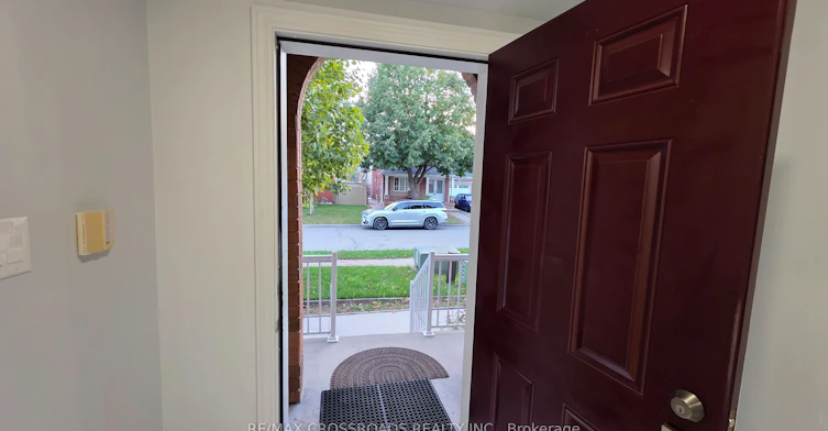 3 Meadow Glade Road, Brampton, ON, L6R 1Z7 - 17