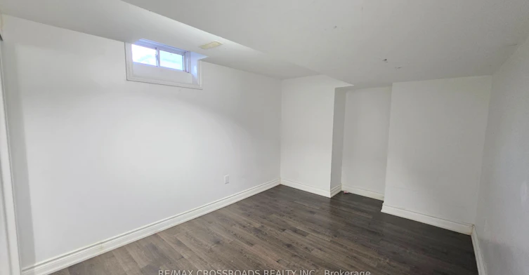 3 Meadow Glade Road, Brampton, ON, L6R 1Z7 - 43