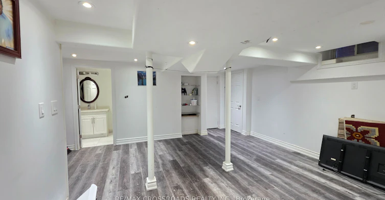 3 Meadow Glade Road, Brampton, ON, L6R 1Z7 - 47