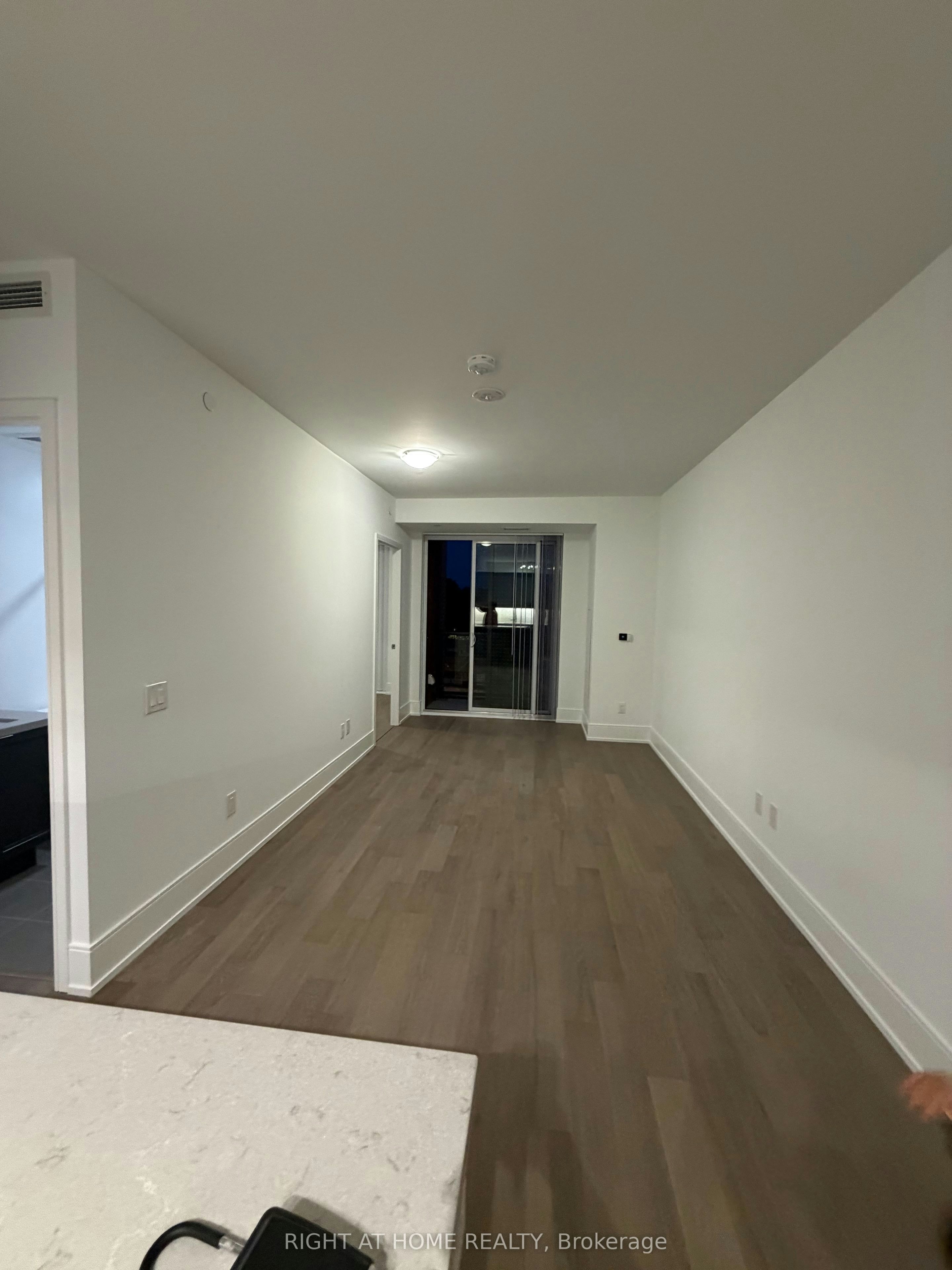 307-2450 Bloor St W Street N, Toronto, ON, M6S 0A9 - 6