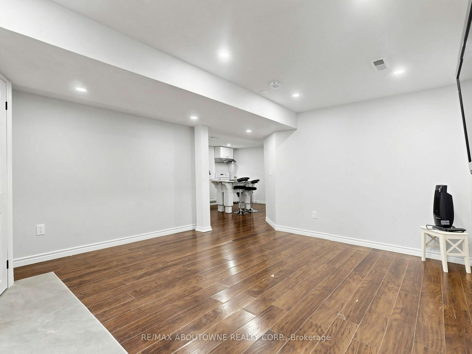Basement-3850 Partition Road, Mississauga, ON, L5N 8N2 - 3