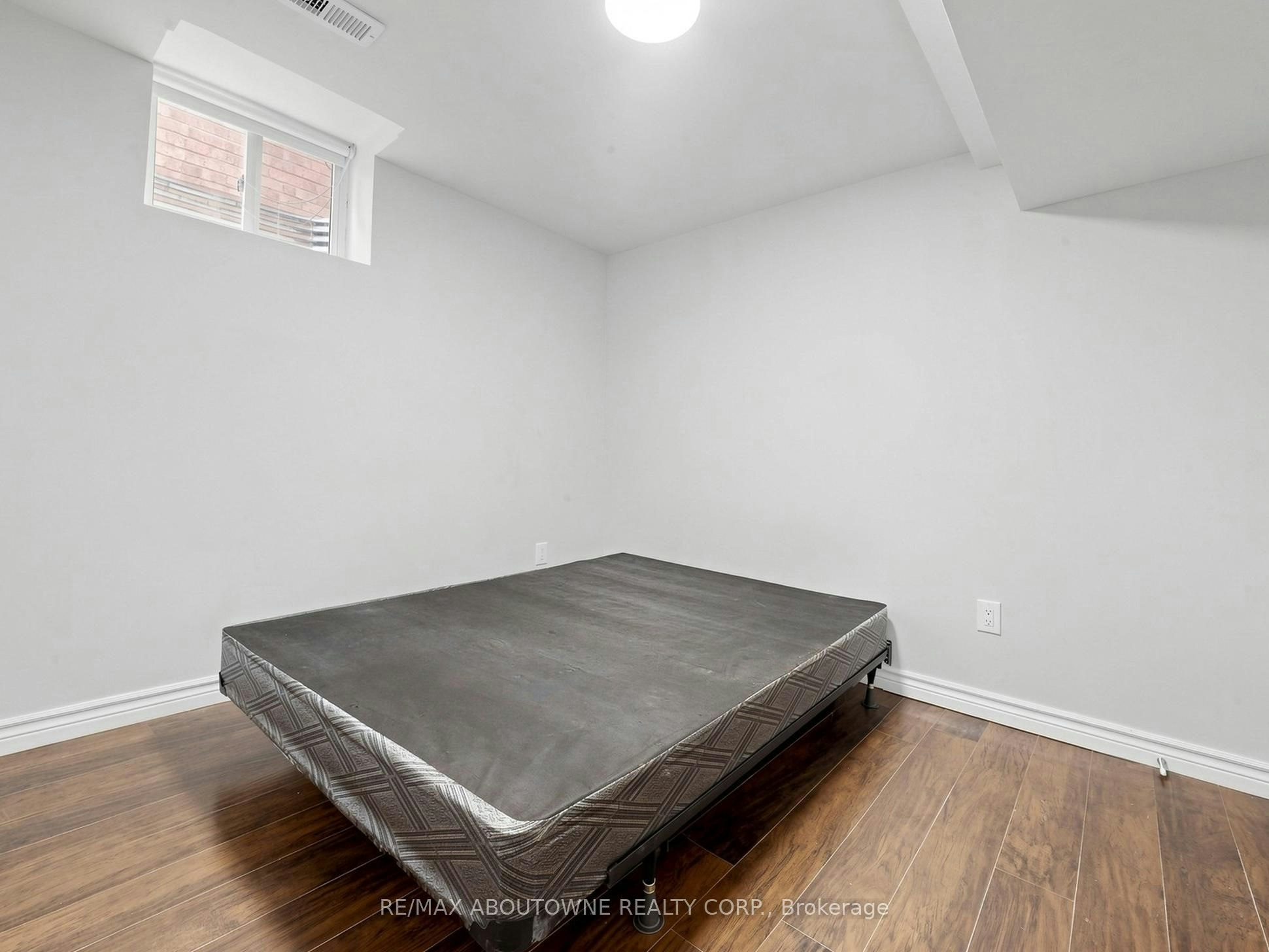 Basement-3850 Partition Road, Mississauga, ON, L5N 8N2 - 17