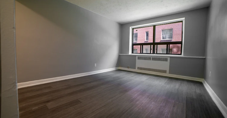 111-2369 Lake Shore Boulevard W, Toronto, ON, M8V 1C2 - 2