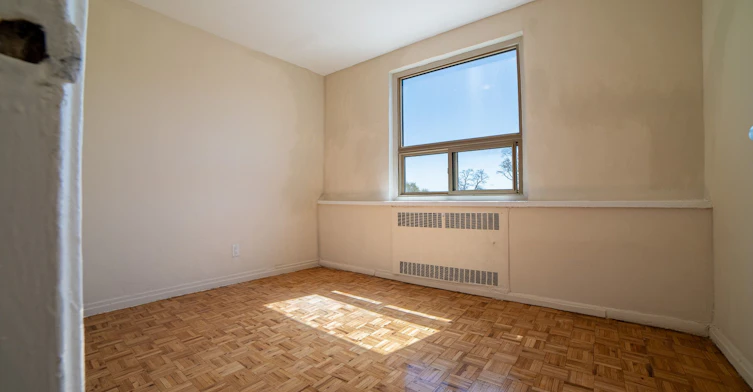 303-2355 Lake Shore Boulevard W, Toronto, ON, M8V 1C1 - 8