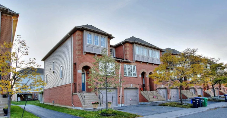 118-5030 Heatherleigh Avenue, Mississauga, ON, L5V 2G7