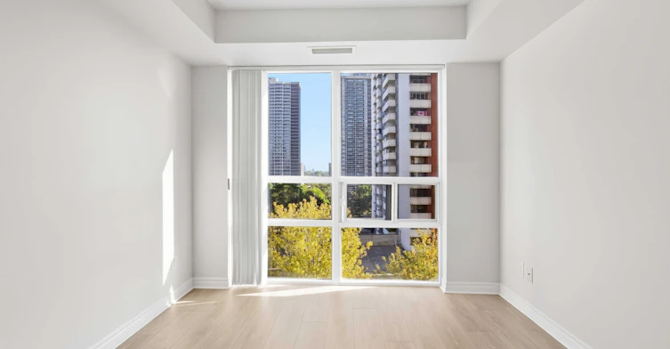701-5 Michael Power Place, Toronto, ON, M9A 0A3 - 17