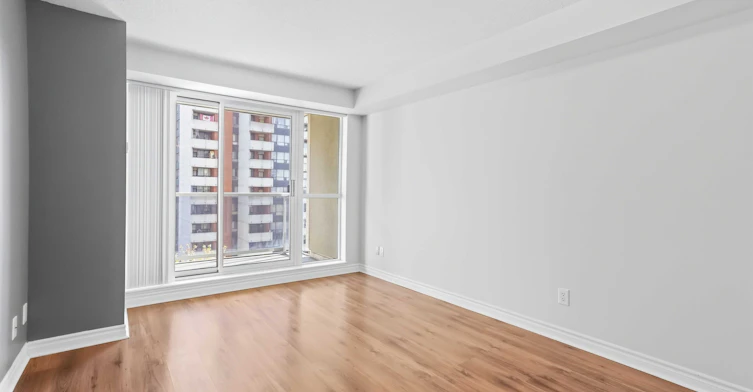 701-5 Michael Power Place, Toronto, ON, M9A 0A3 - 5