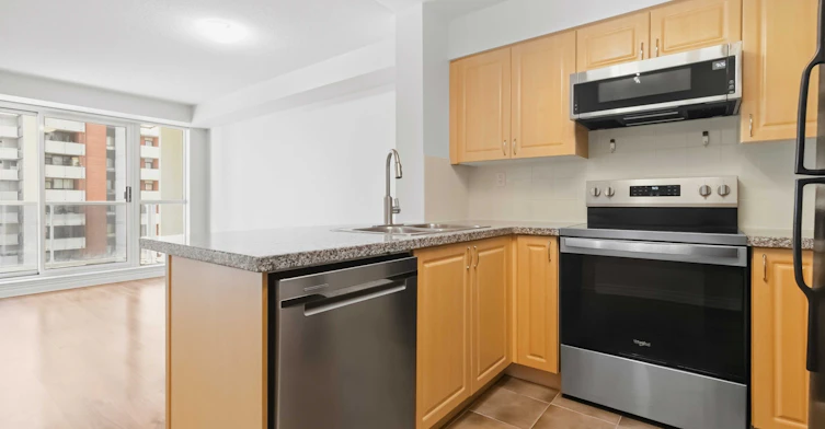 701-5 Michael Power Place, Toronto, ON, M9A 0A3 - 12