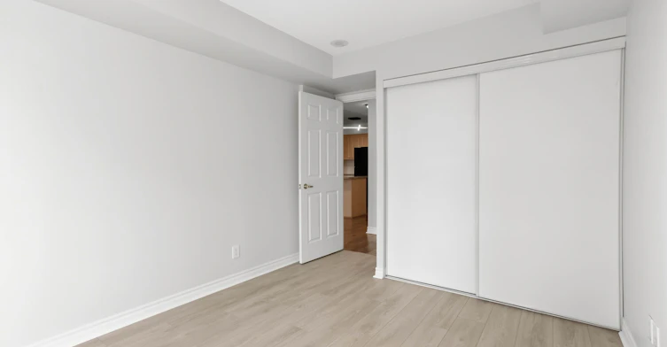 701-5 Michael Power Place, Toronto, ON, M9A 0A3 - 19