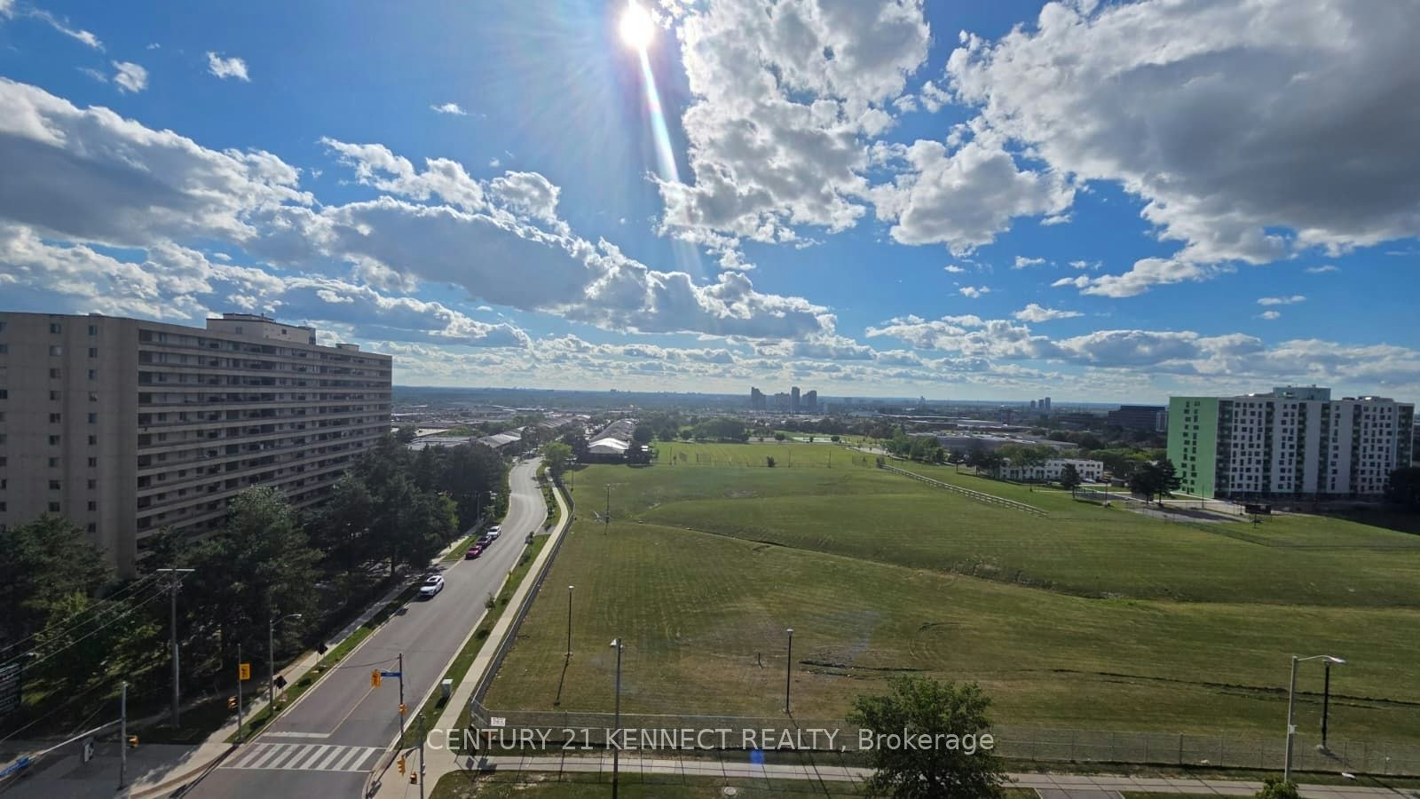 909-2825 Jane Street, Toronto, ON, M3N 2J5 - 35