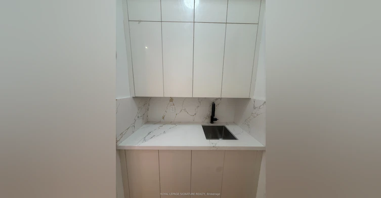 1467 Kenmuir Avenue, Mississauga, ON, L5G 4B3 - 8