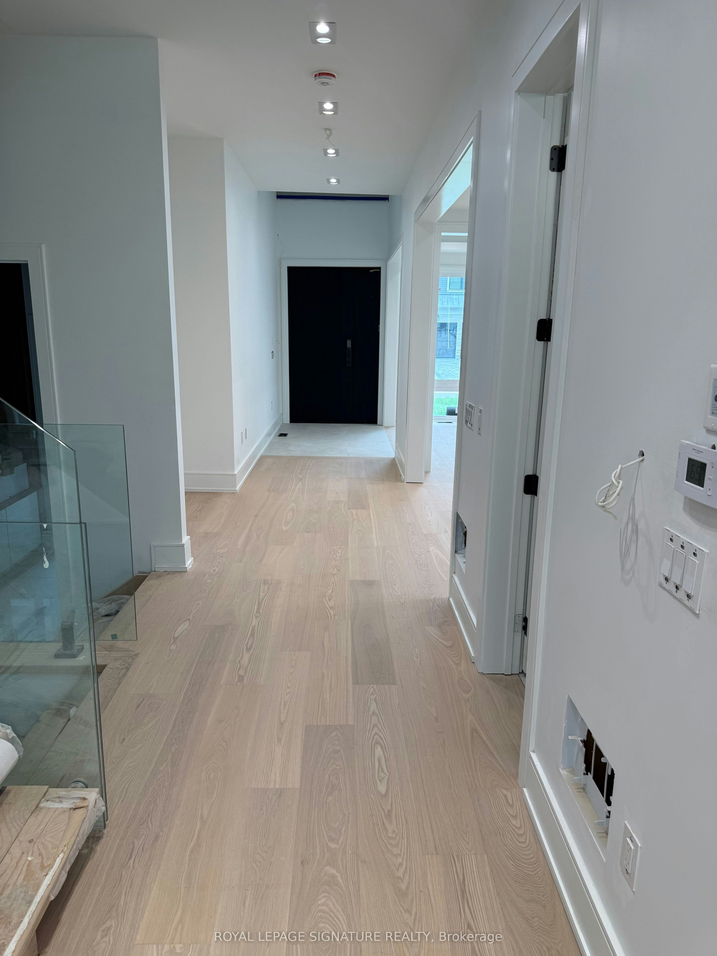 1467 Kenmuir Avenue, Mississauga, ON, L5G 4B3 - 4