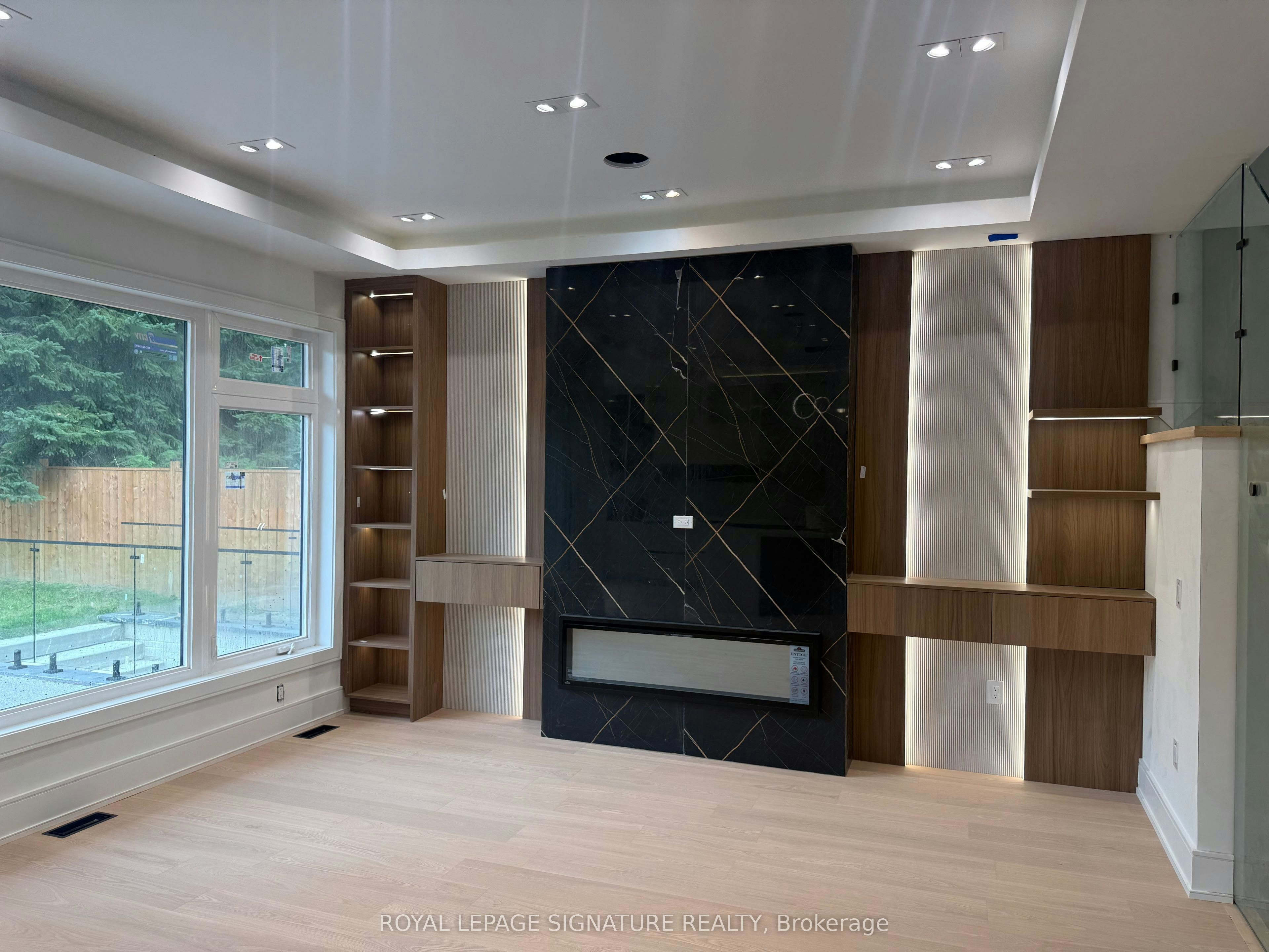 1467 Kenmuir Avenue, Mississauga, ON, L5G 4B3 - 12