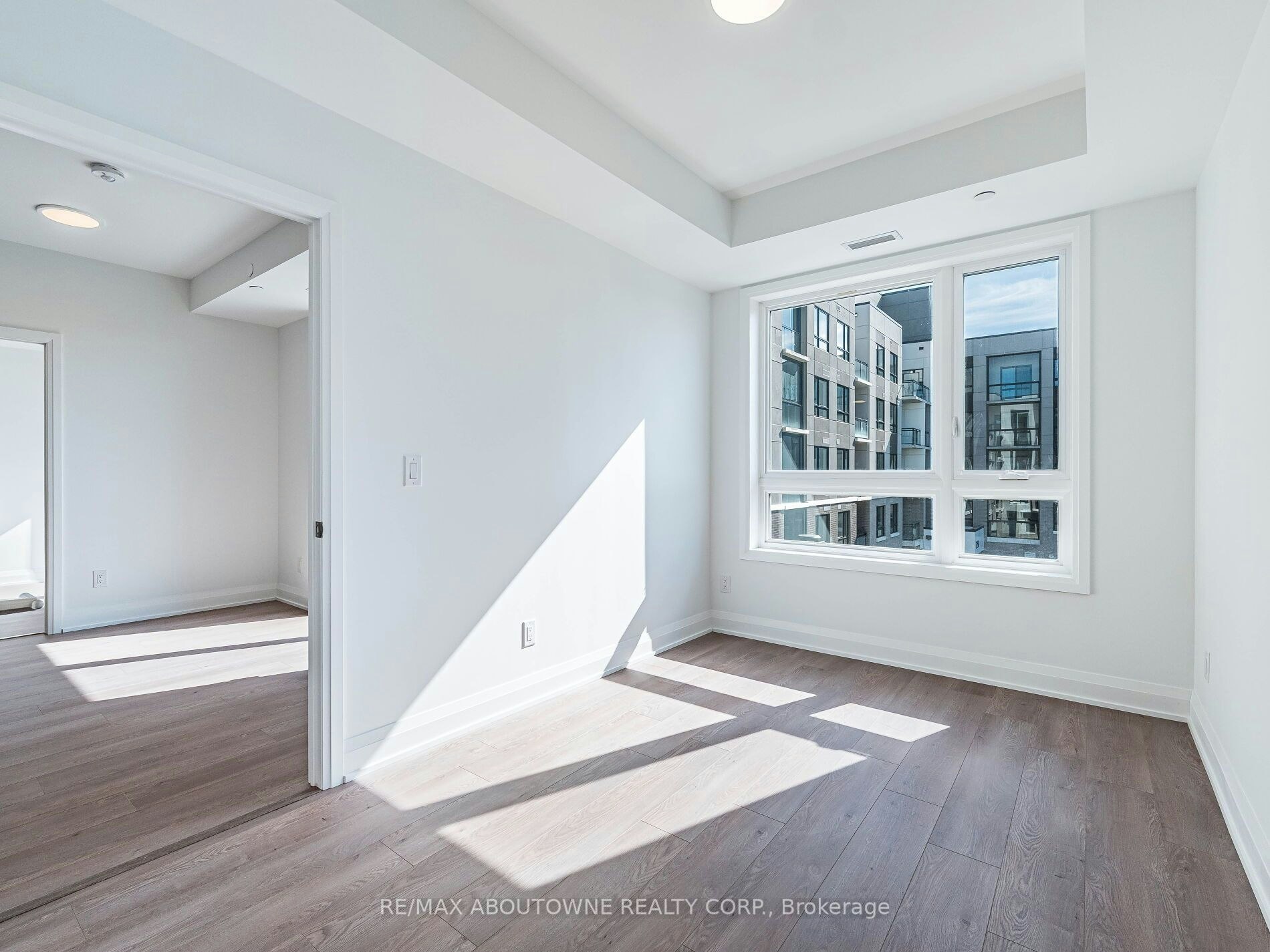 308-3250 Carding Mill Trail, Oakville, ON, L6M 1L3 - 25