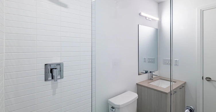 308-3250 Carding Mill Trail, Oakville, ON, L6M 1L3 - 22