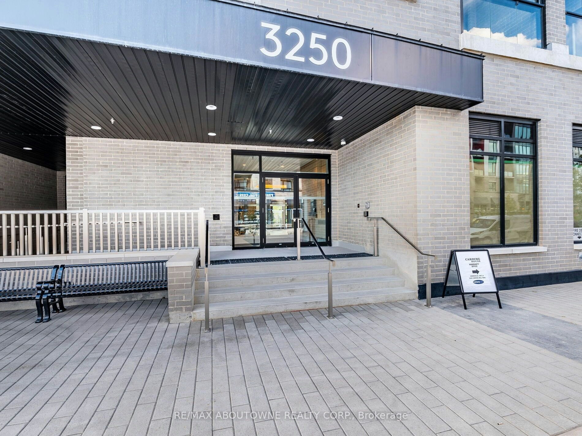 308-3250 Carding Mill Trail, Oakville, ON, L6M 1L3 - 4