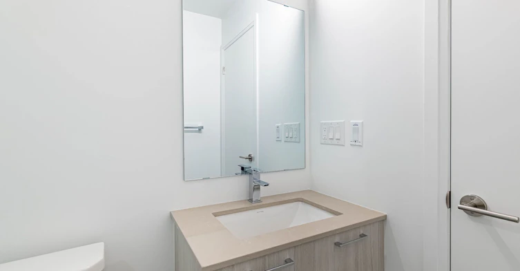 308-3250 Carding Mill Trail, Oakville, ON, L6M 1L3 - 27