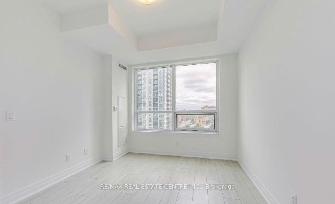 605-30 Elm Drive W, Mississauga, ON, L5B 0N3 - 10