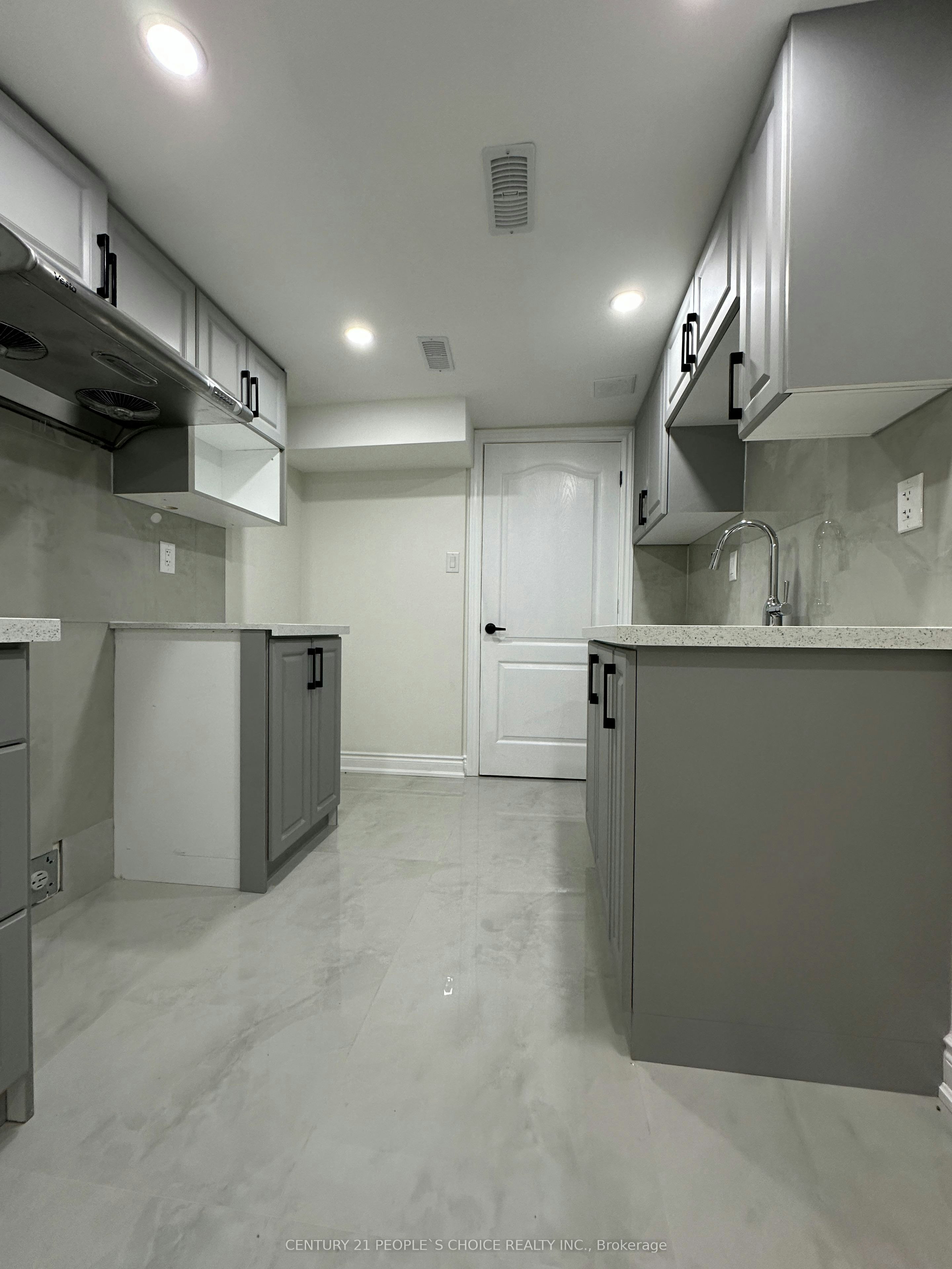 Unit- 2-7490 Middleshire Drive, Mississauga, ON, L4T 3S2 - 12