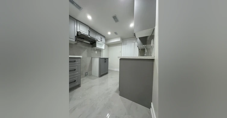 Unit- 2-7490 Middleshire Drive, Mississauga, ON, L4T 3S2 - 10