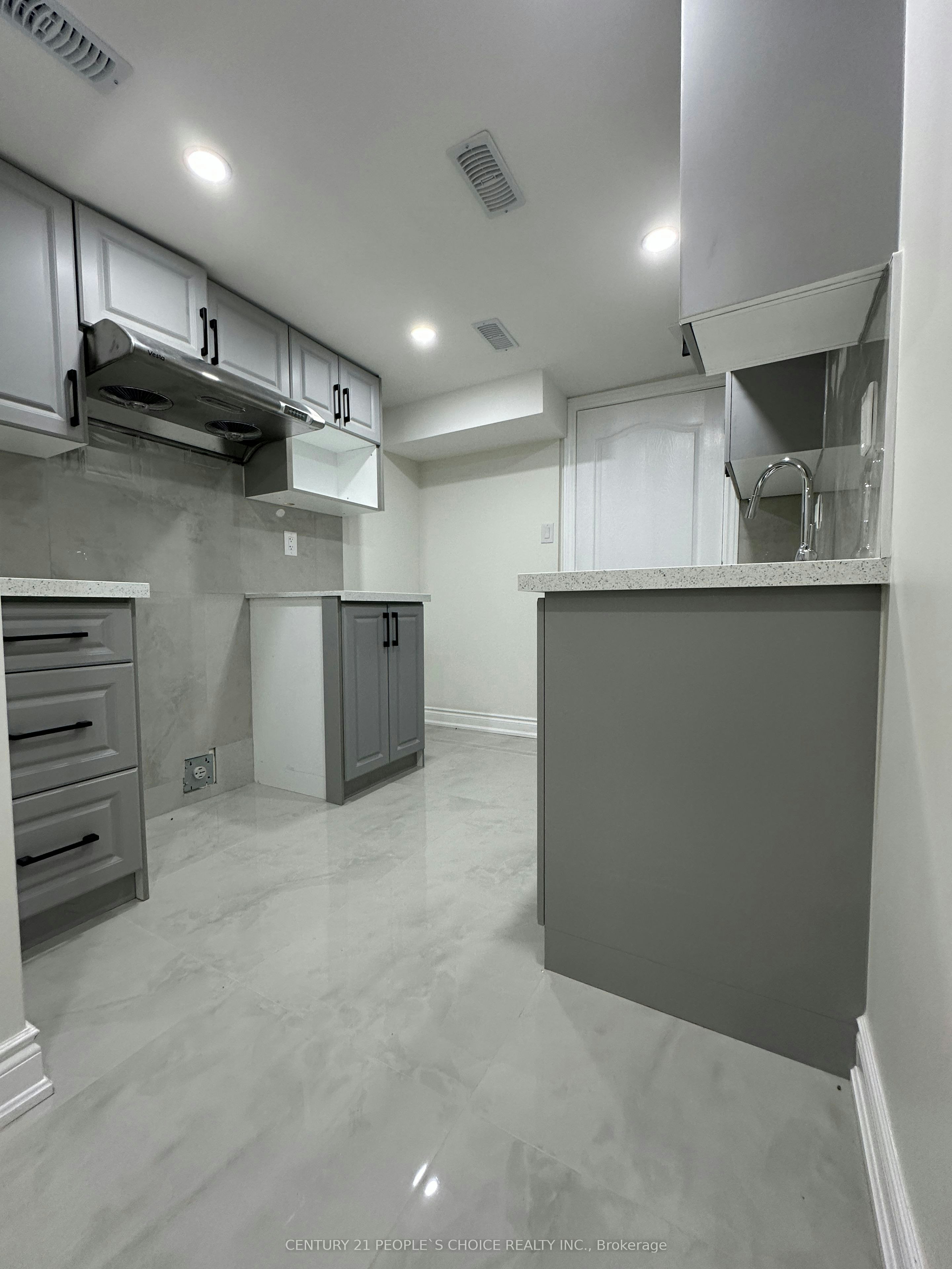 Unit- 2-7490 Middleshire Drive, Mississauga, ON, L4T 3S2 - 13