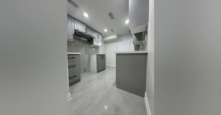 Unit- 2-7490 Middleshire Drive, Mississauga, ON, L4T 3S2 - 13