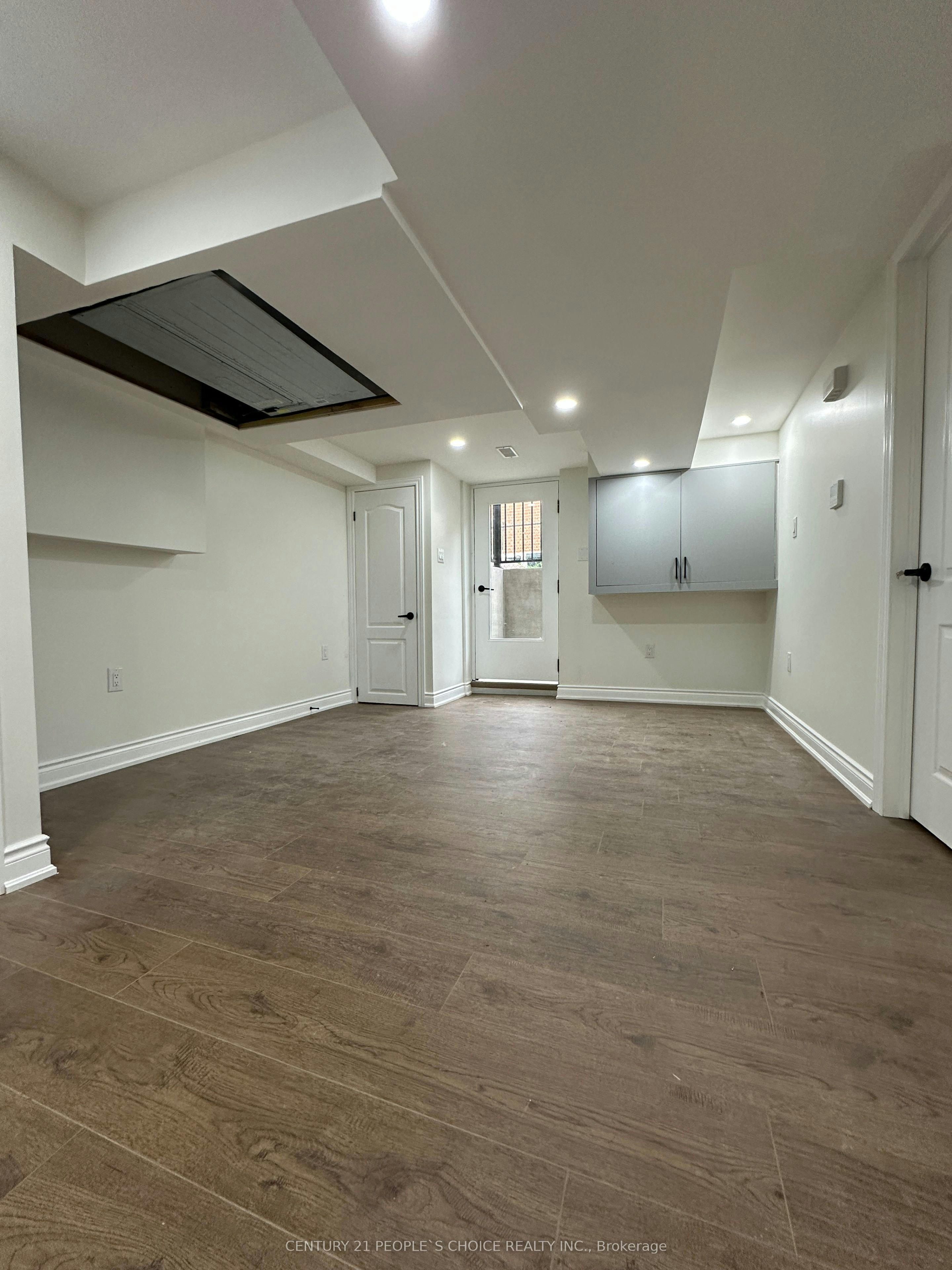 Unit- 2-7490 Middleshire Drive, Mississauga, ON, L4T 3S2 - 8