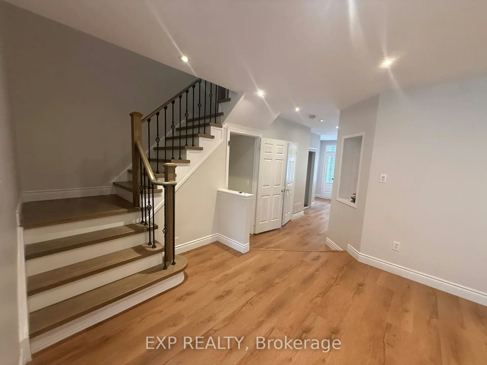 7683 Black Walnut Trail, Mississauga, ON, L5N 8A6 - 16