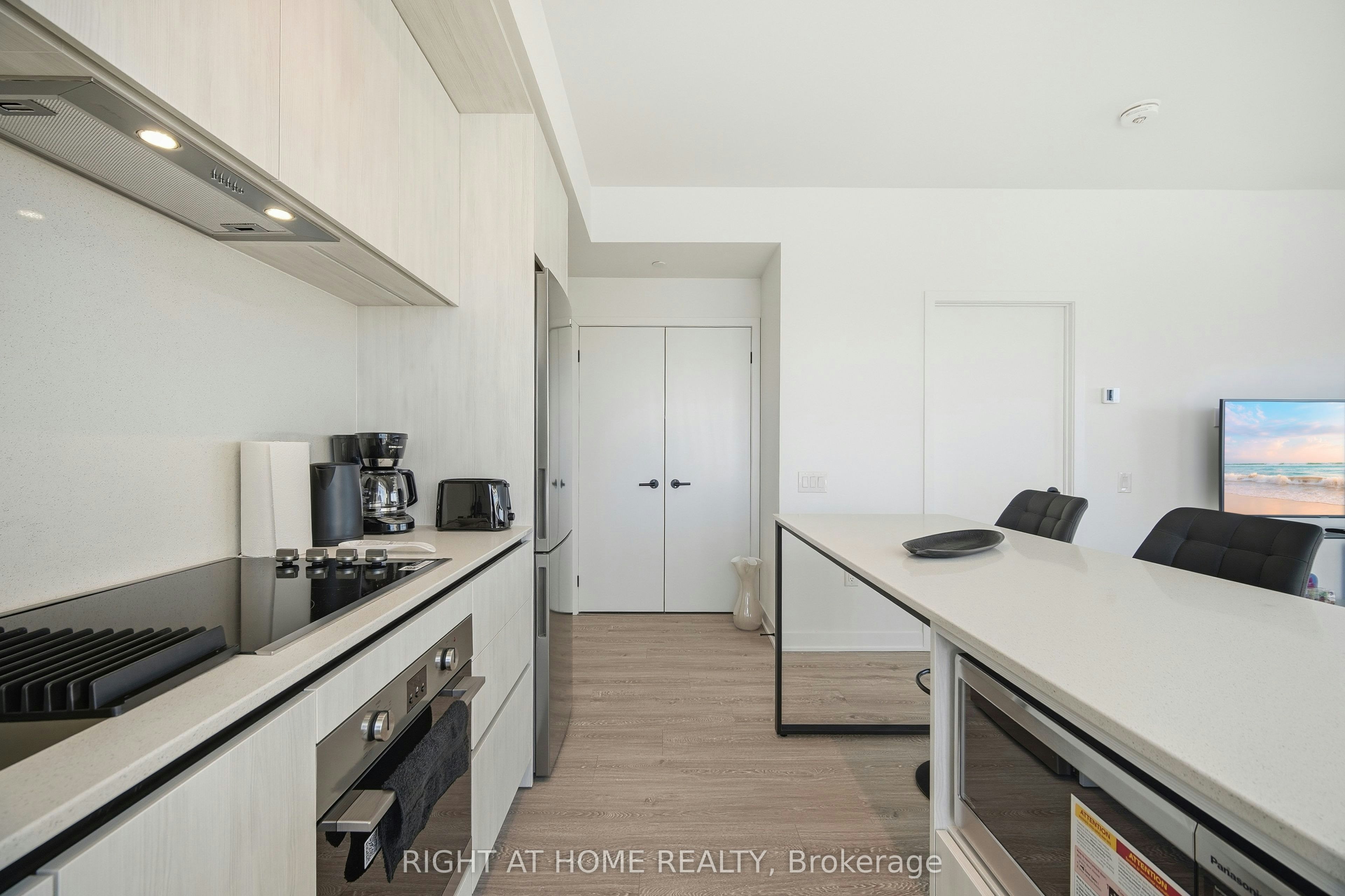 2203-2495 Eglinton Avenue W, Mississauga, ON, L5M 2T2 - 12