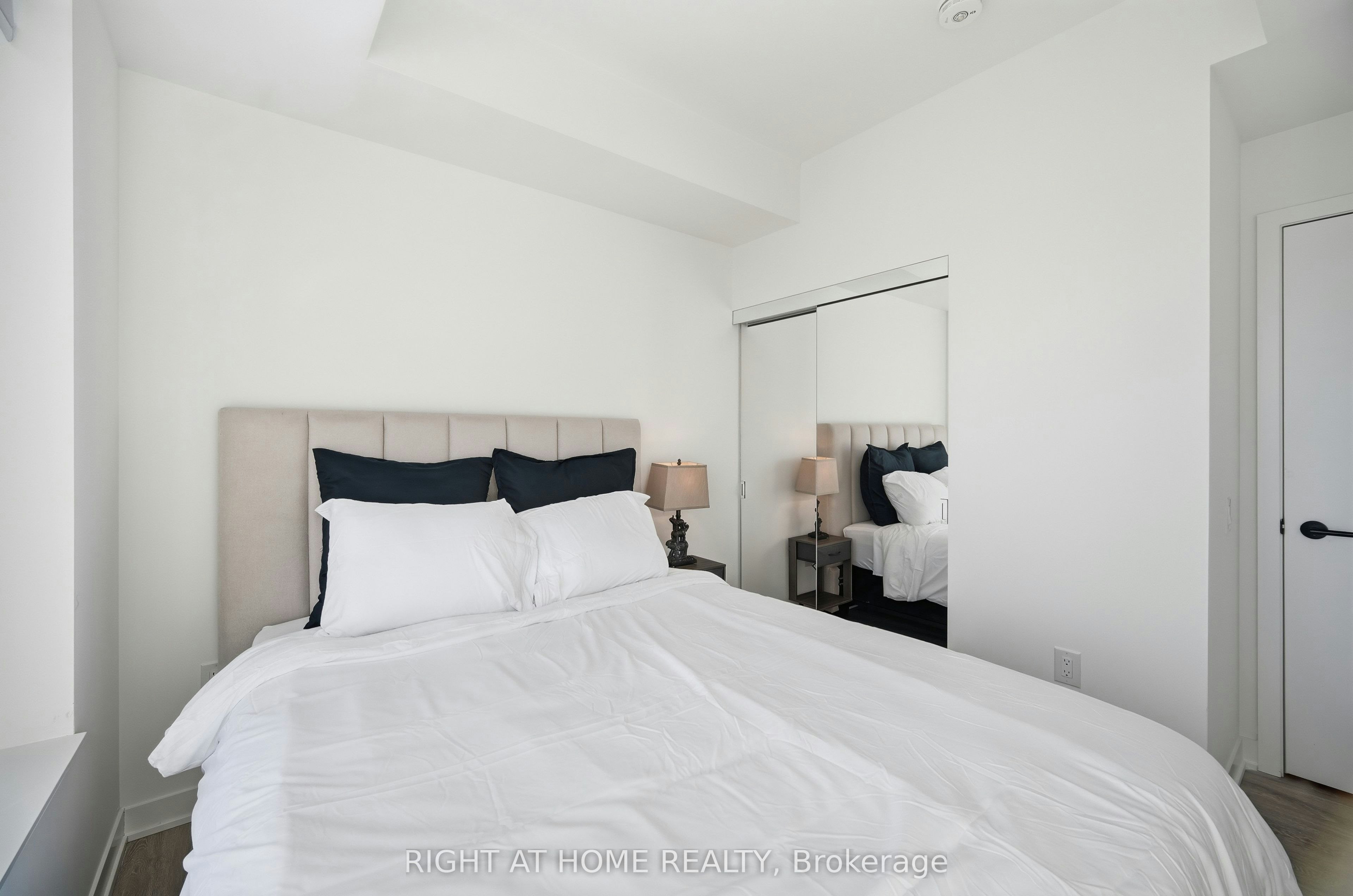 2203-2495 Eglinton Avenue W, Mississauga, ON, L5M 2T2 - 26