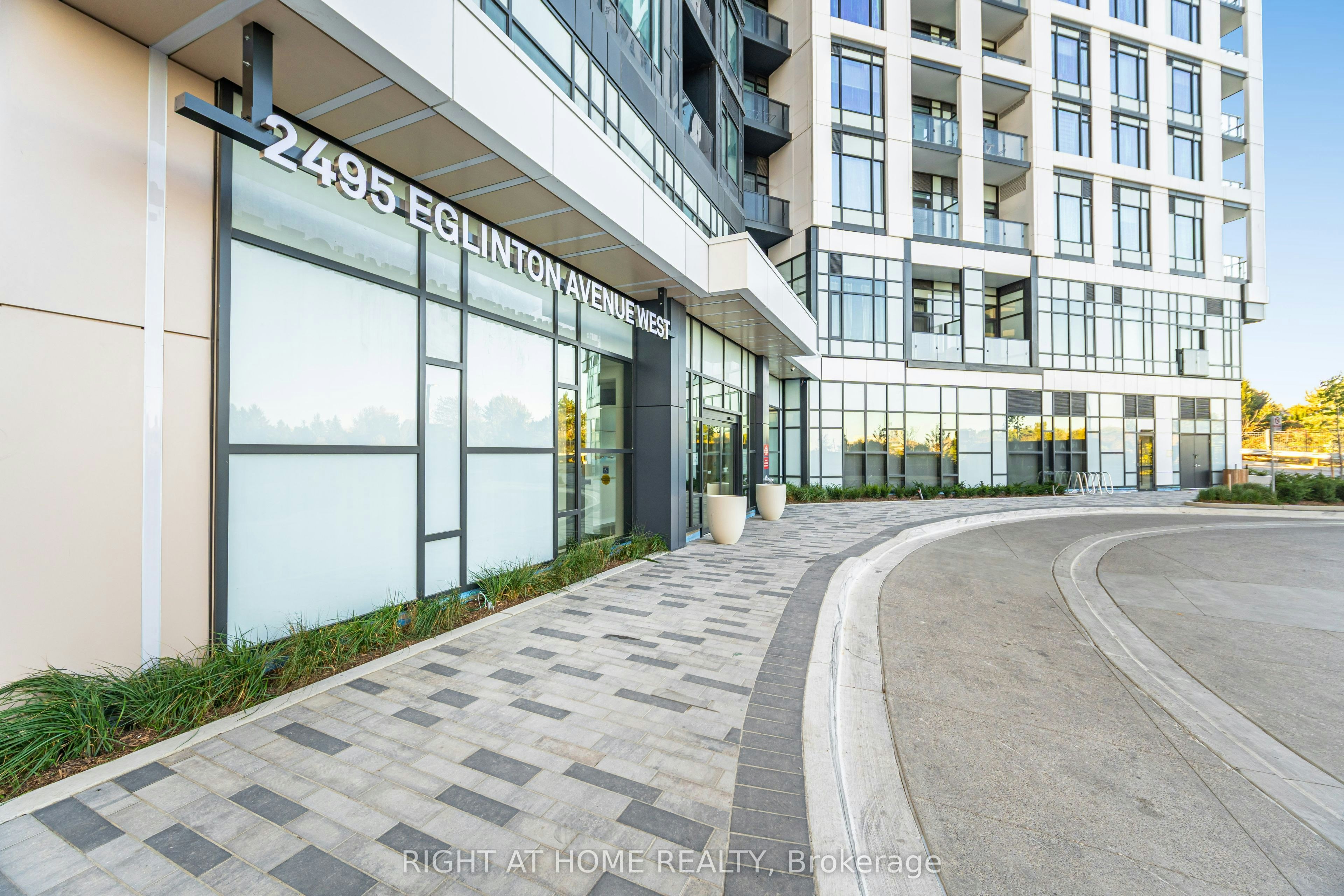 2203-2495 Eglinton Avenue W, Mississauga, ON, L5M 2T2 - 2