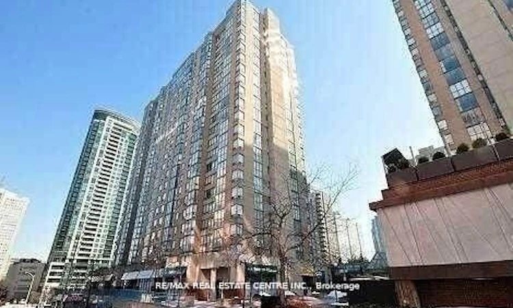 504-285 Enfield Place