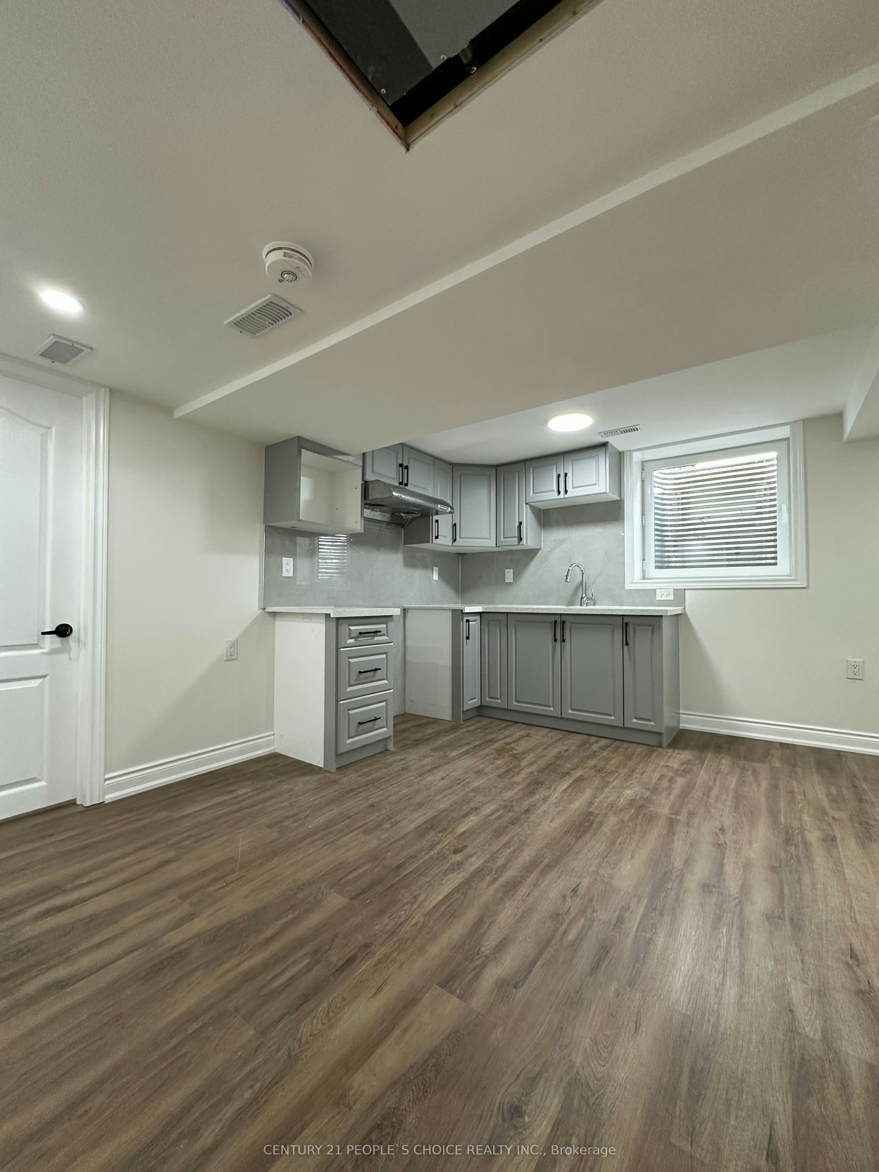 Unit- 3-7490 Middleshire Drive, Mississauga, ON, L4T 3S2 - 9