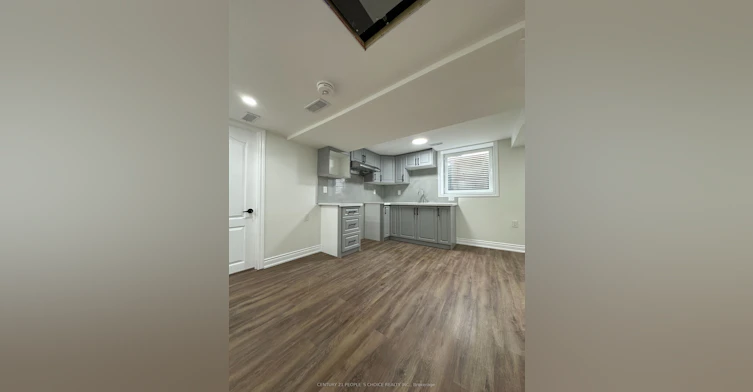 Unit- 3-7490 Middleshire Drive, Mississauga, ON, L4T 3S2 - 9