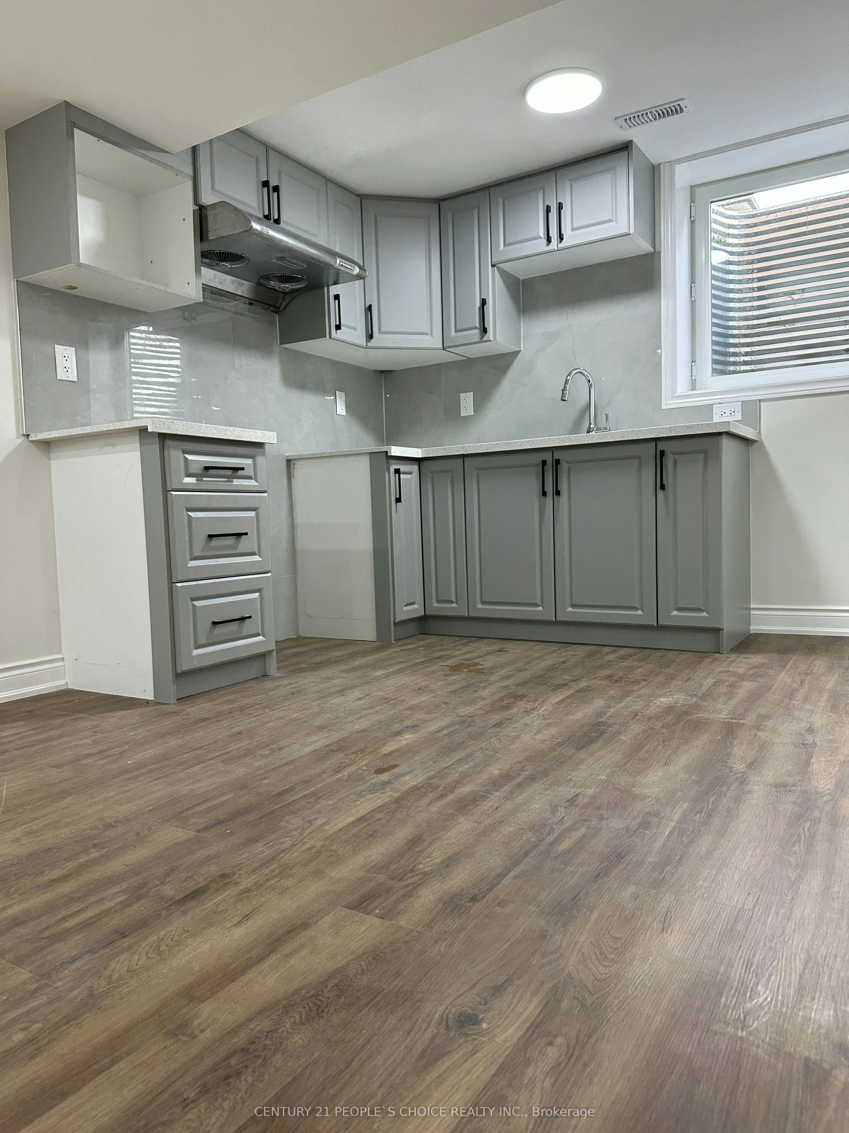 Unit- 3-7490 Middleshire Drive, Mississauga, ON, L4T 3S2 - 10