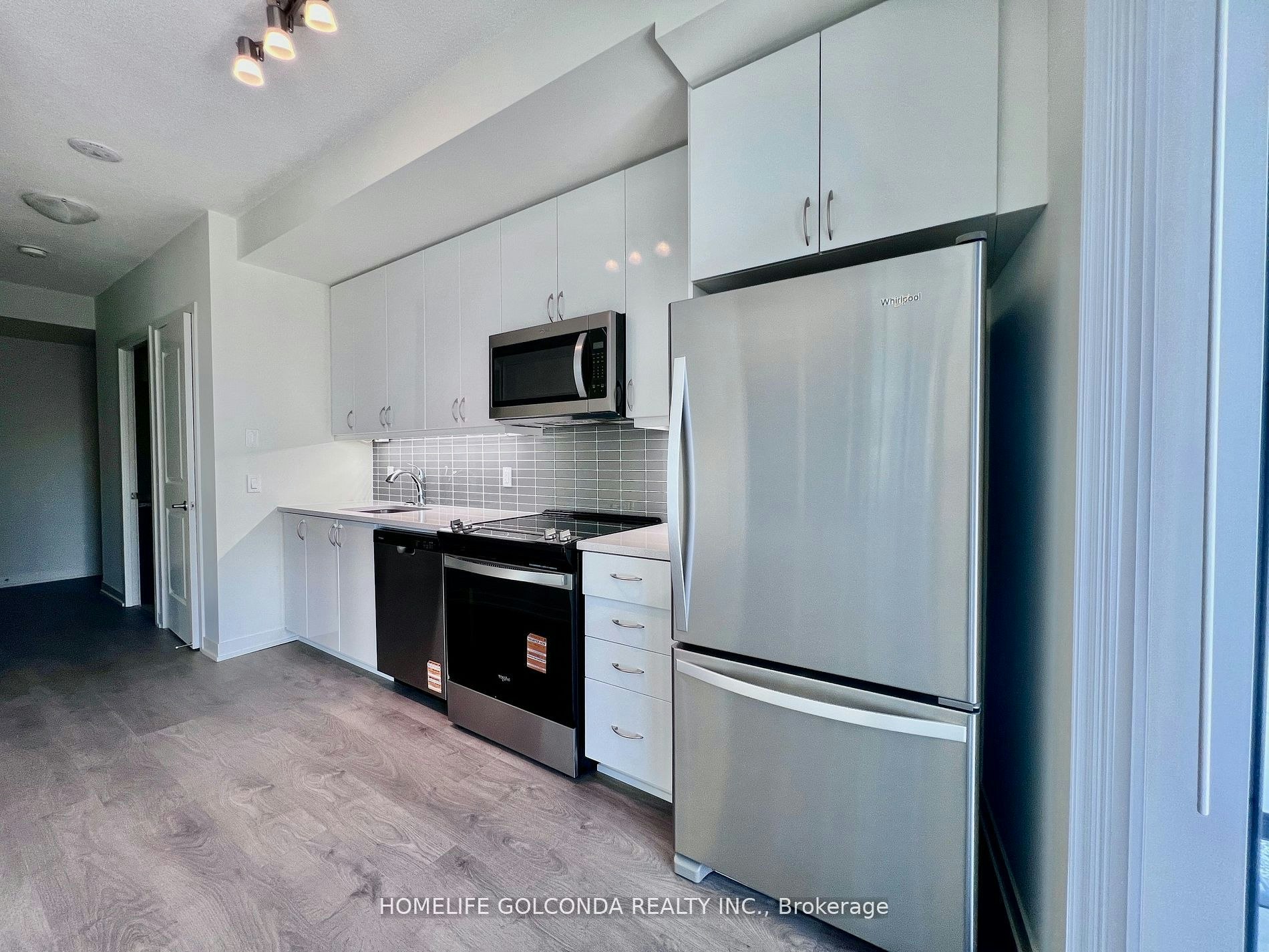 608-38 Annie Craig Drive, Toronto, ON, M8V 0G9 - 9